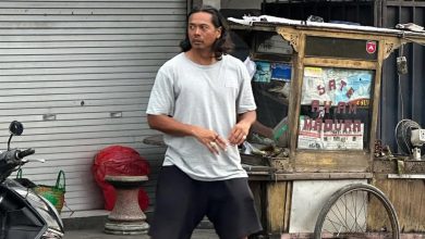 Dougy Mandagi vokalis The Temper Trap asal Indonesia