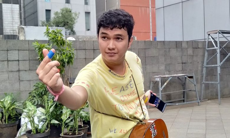 Aldi Taher terobos panggung JET dan peluk Nic Cester di The Sounds Project 2026