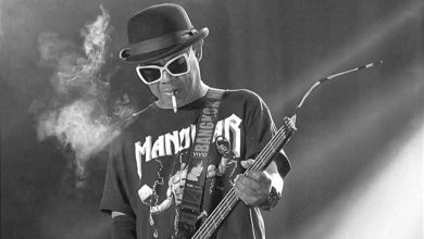 Trisno PAS Band, bassist legendaris Indonesia yang meninggal dunia pada usia 56 tahun setelah berjuang melawan gagal ginjal.