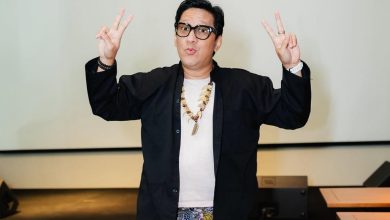 Andre Taulany membawakan kembali lagu Pertama Kali dari era Stinky