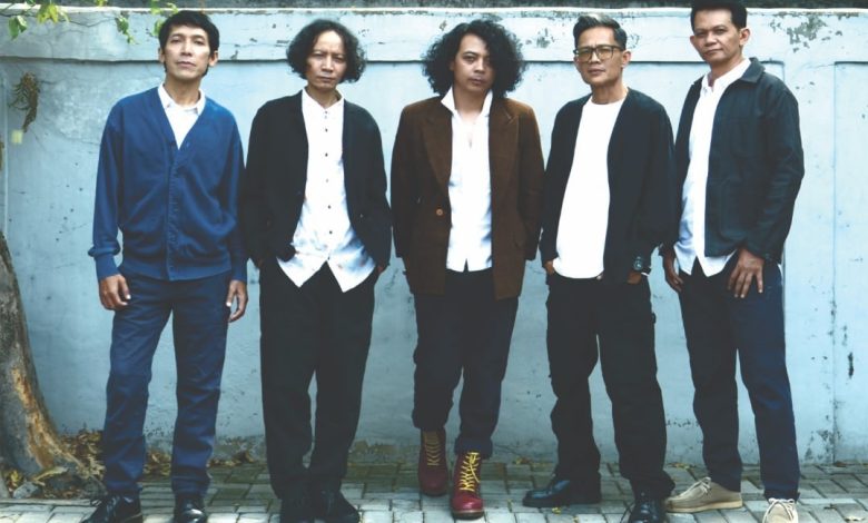 Roni Budiman resmi bergabung sebagai vokalis baru Aftersunset