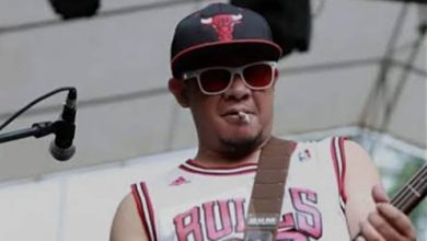 Trisno Pas Band saat tampil di atas panggung sebelum dikabarkan mengalami gagal ginjal.